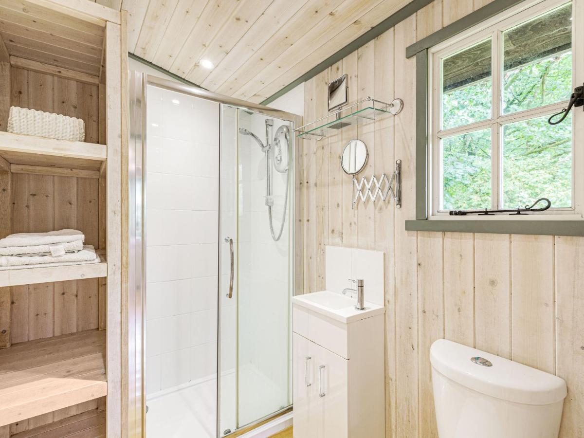 Lakeside Cabin Dunkeswell Exterior foto